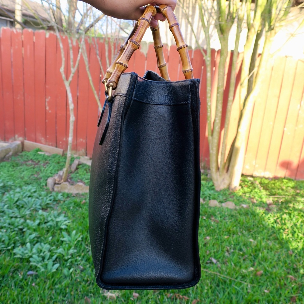 🔥 Vintage Gucci Diana Bamboo Top Handle Bag Black Leather | Classic 90s Gucci - Picture 3 of 13